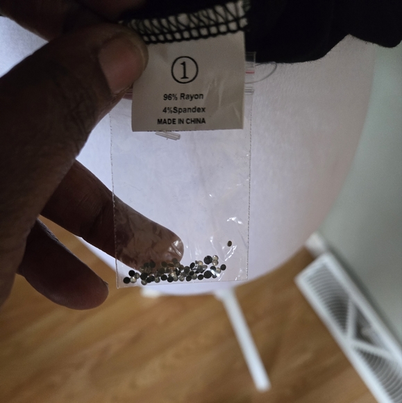 Jovani Top sz 1 Black - Picture 3 of 3